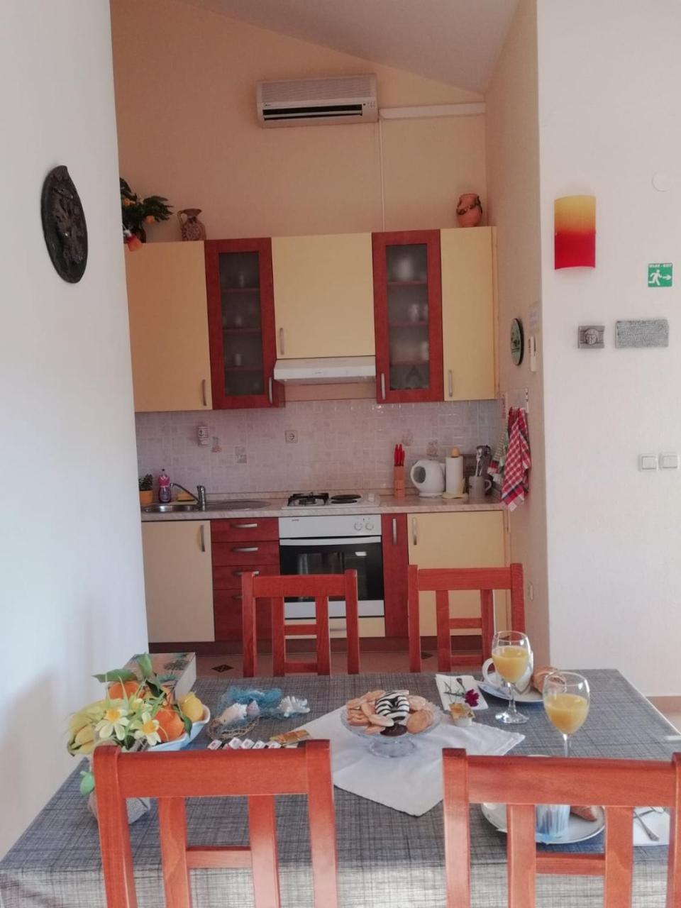 Apartment Marina Slatine Extérieur photo